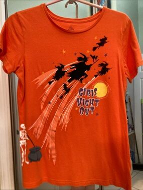 Halloween Girls' Night Out Orange Graphic Tee - Women's Short Sleeve size M